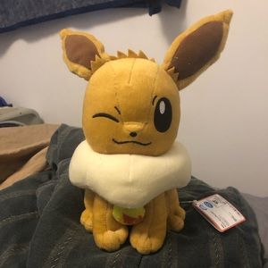 Fire stone Eeivui Focus Plush